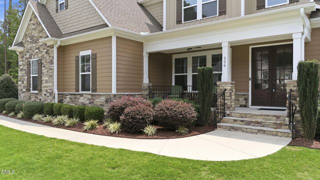 556 Rockport Drive, Clayton, NC 27527