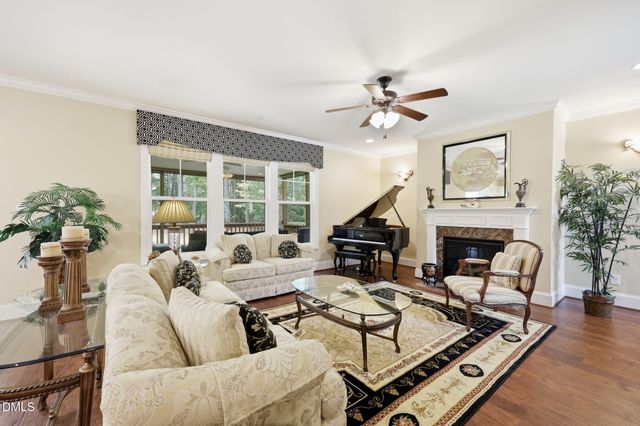 556 Rockport Drive, Clayton, NC 27527