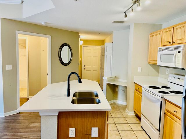 425 S Villa San Marco 103, St Augustine, FL 32086