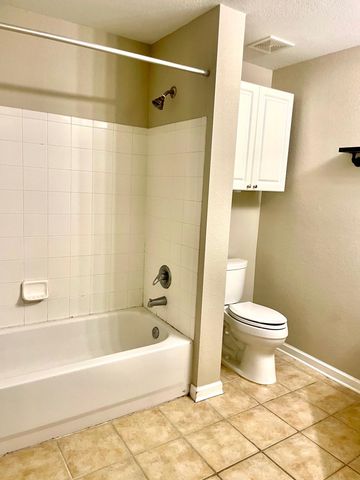 425 S Villa San Marco 103, St Augustine, FL 32086