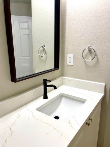 425 S Villa San Marco 103, St Augustine, FL 32086