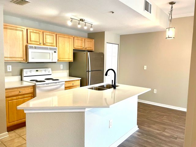 425 S Villa San Marco 103, St Augustine, FL 32086