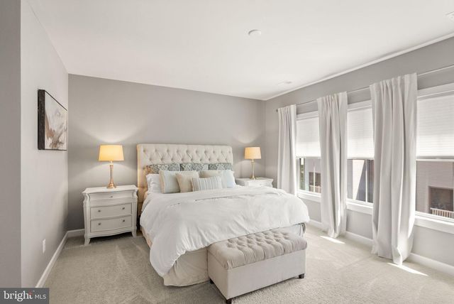 22286 FOUNDATION DR, Ashburn, VA 20148