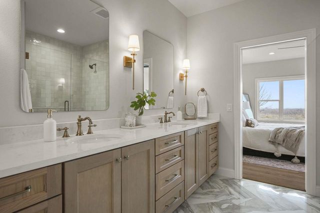 319 Clear Pond Way, Verona, WI 53593