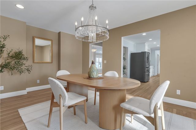 275 Meshanticut Valley Parkway, Cranston, RI 02920