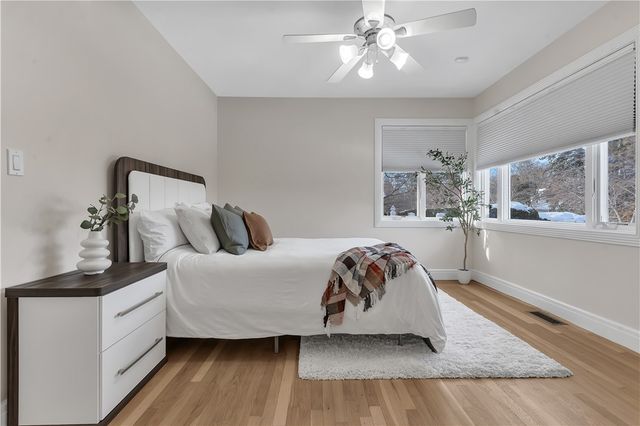 275 Meshanticut Valley Parkway, Cranston, RI 02920