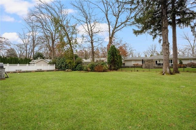 275 Meshanticut Valley Parkway, Cranston, RI 02920