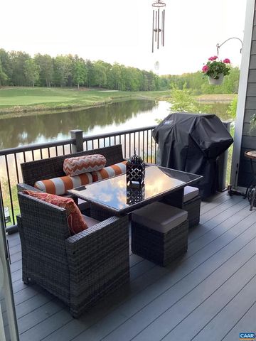 93 LAKEVIEW CT, Zion Crossroads, VA 22952