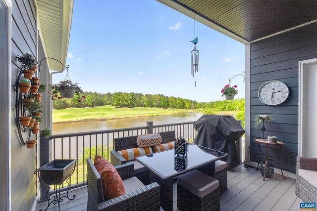 93 LAKEVIEW CT, Zion Crossroads, VA 22952