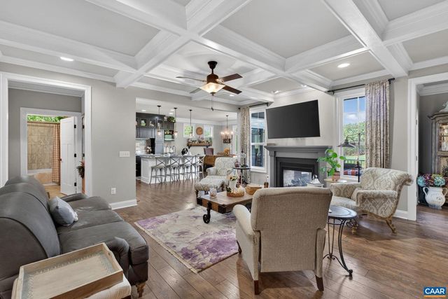 93 LAKEVIEW CT, Zion Crossroads, VA 22952