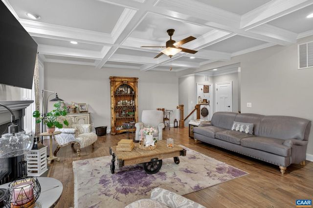 93 LAKEVIEW CT, Zion Crossroads, VA 22952