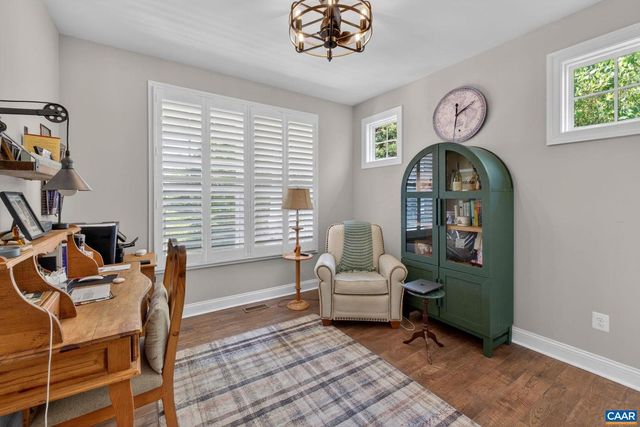 93 LAKEVIEW CT, Zion Crossroads, VA 22952