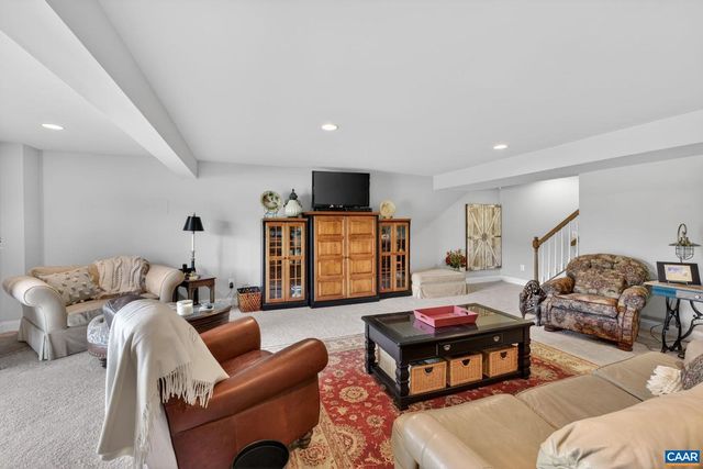 93 LAKEVIEW CT, Zion Crossroads, VA 22952