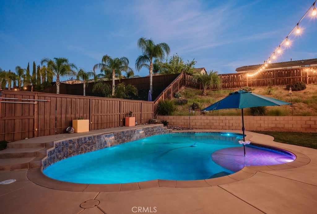 Image 7 of property listing at 36625 Straightaway, Beaumont, CA 92223