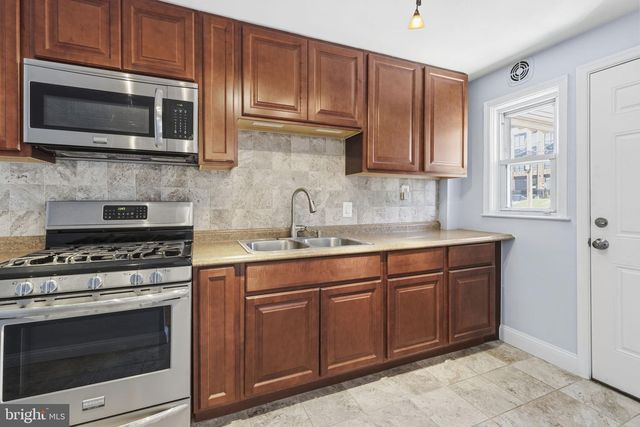 515 UMBRA ST, Baltimore, MD 21224