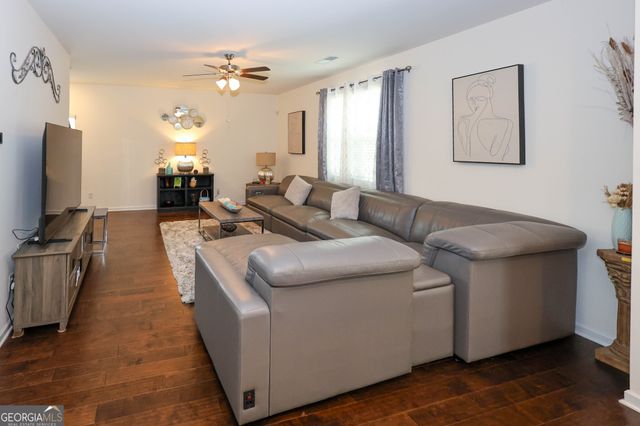 931 Avenida Way 43, Mcdonough, GA 30252
