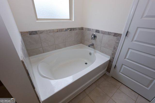 931 Avenida Way 43, Mcdonough, GA 30252