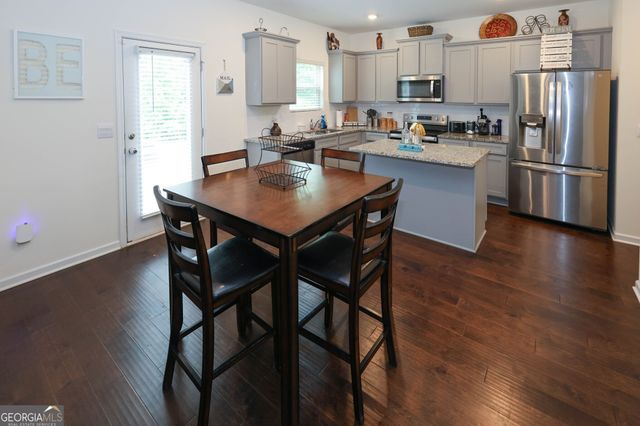 931 Avenida Way 43, Mcdonough, GA 30252