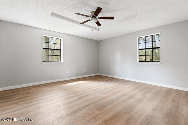 3135 SOUTEL Drive, Jacksonville, FL 32208