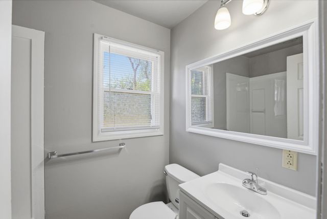 1715 S Saint Paul St, Wichita, KS 67213