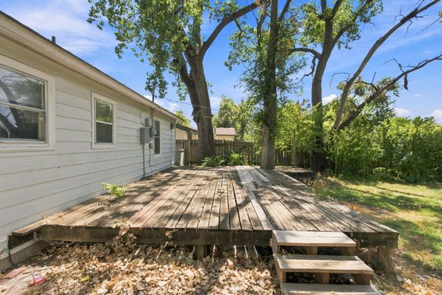 1715 S Saint Paul St, Wichita, KS 67213
