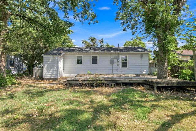 1715 S Saint Paul St, Wichita, KS 67213