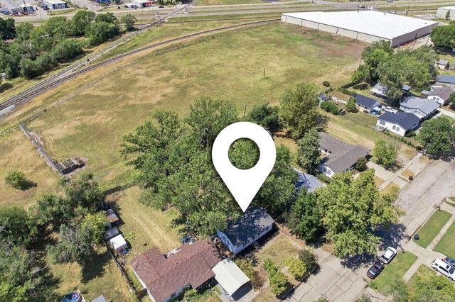 1715 S Saint Paul St, Wichita, KS 67213