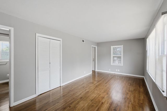 1715 S Saint Paul St, Wichita, KS 67213