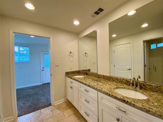 2003 Patton LN, Austin, TX 78723