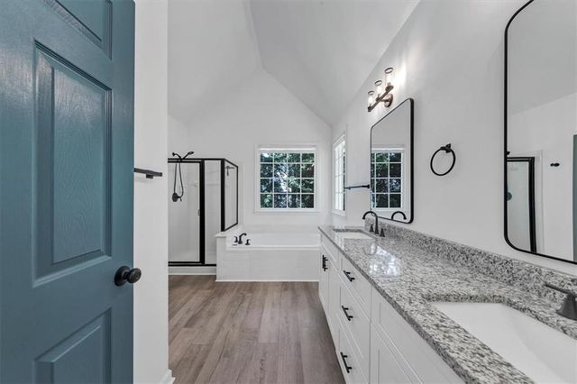 565 Fortune Ridge Road, Stone Mountain, GA 30087