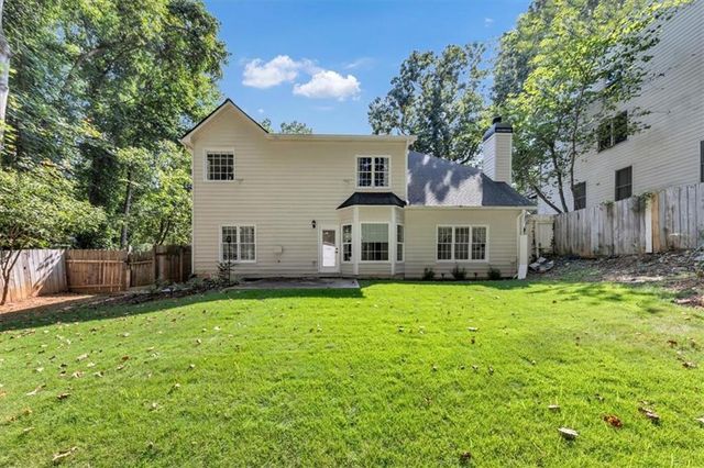 565 Fortune Ridge Road, Stone Mountain, GA 30087