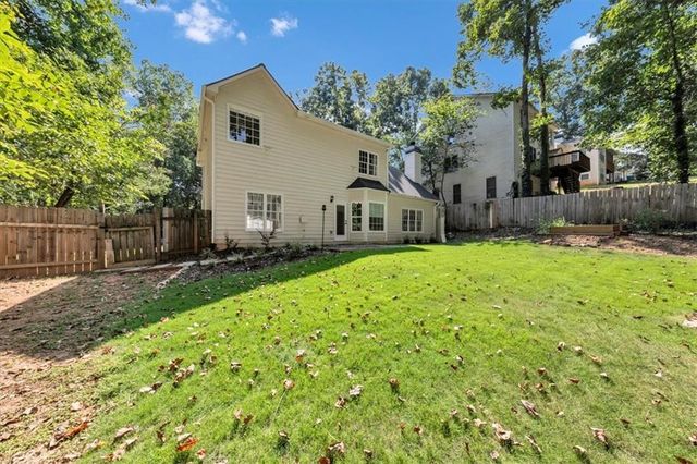 565 Fortune Ridge Road, Stone Mountain, GA 30087