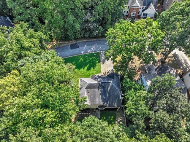 565 Fortune Ridge Road, Stone Mountain, GA 30087