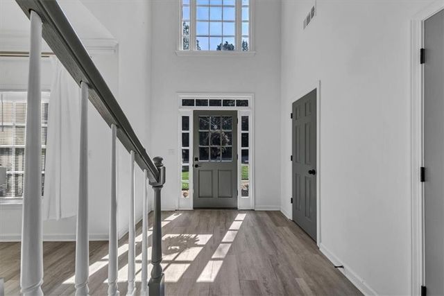 565 Fortune Ridge Road, Stone Mountain, GA 30087