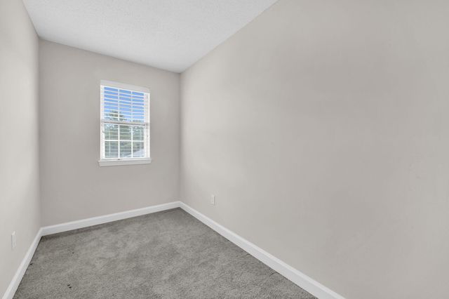 202 Gracie Lane, Niceville, FL 32578