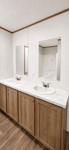 1284 Pocahontas Circle, Manning, SC 29102