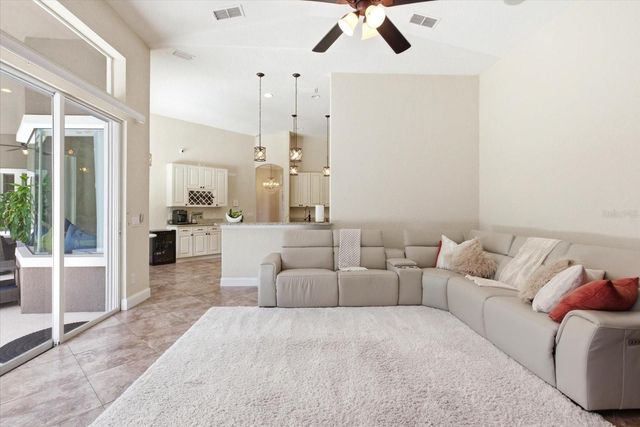 14106 OAKWOOD COVE LANE, Orlando, FL 32832