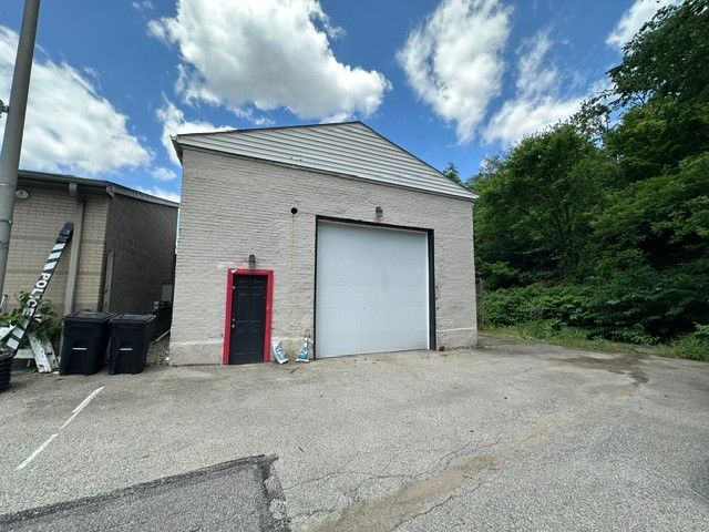454 W 8th Ave, West Homestead, PA 15120