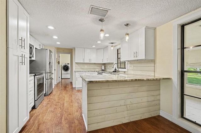 28103 DEEDRA DRIVE, Wesley Chapel, FL 33544