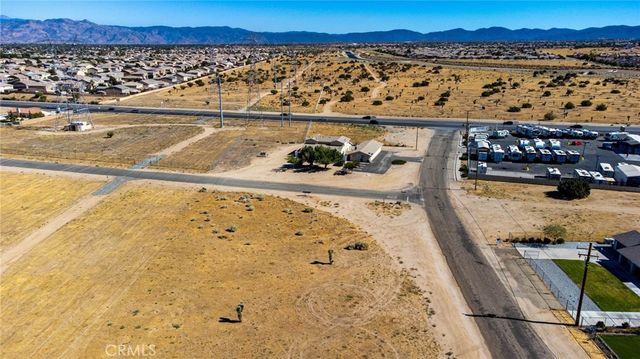 9751 Pyrite Avenue, Hesperia, CA 92345