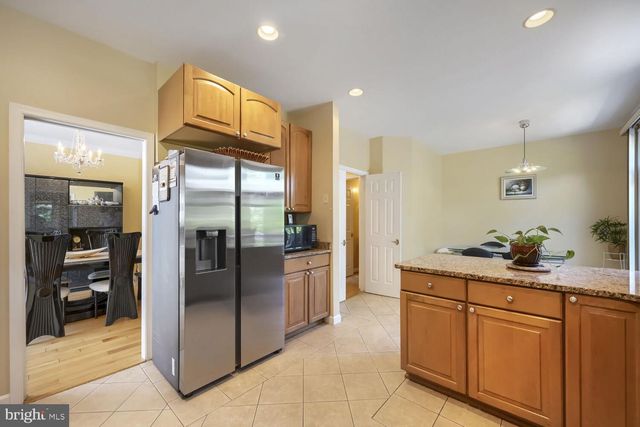 17 STABLEMERE CT, Baltimore, MD 21209