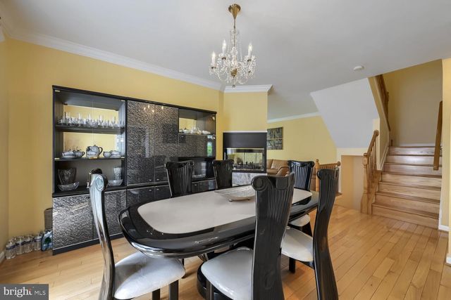 17 STABLEMERE CT, Baltimore, MD 21209