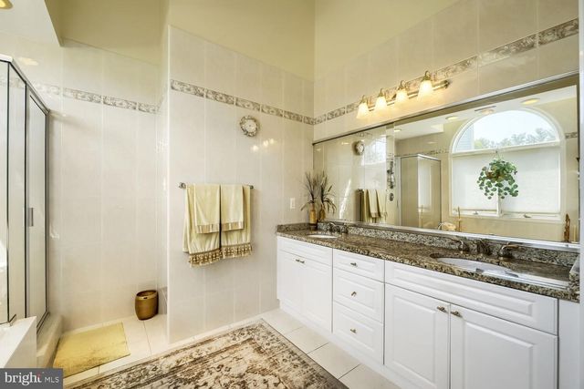 17 STABLEMERE CT, Baltimore, MD 21209