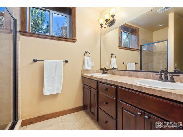 315 Meadowsweet Cir, Loveland, CO 80537