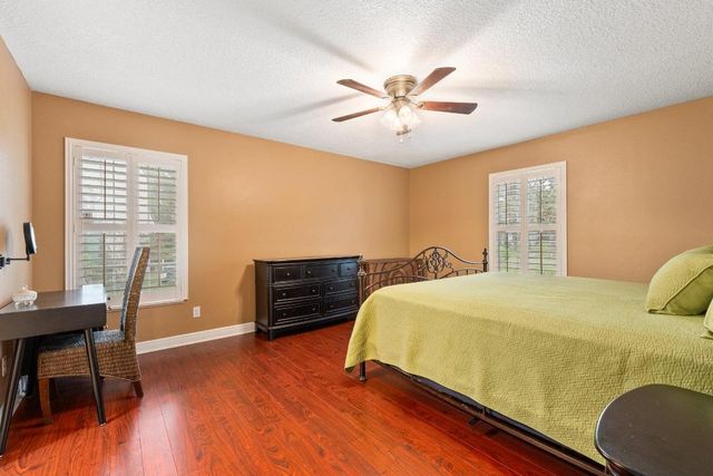 2351 Sweetwater Drive, Fort Pierce, FL 34981