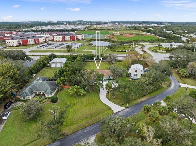 2351 Sweetwater Drive, Fort Pierce, FL 34981