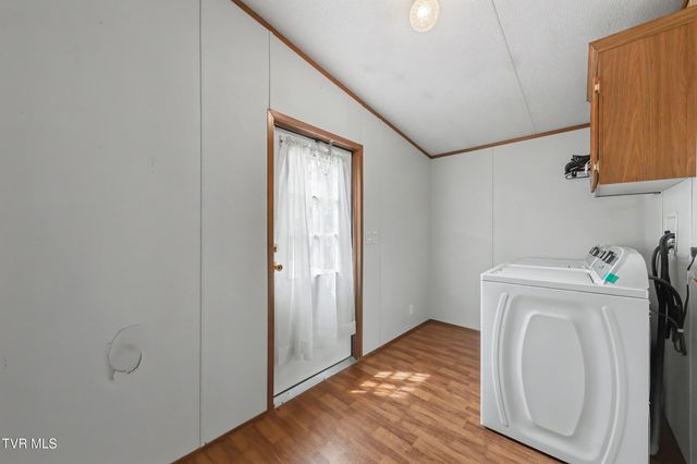 3810 West Allens Bridge Road, Greeneville, TN 37743