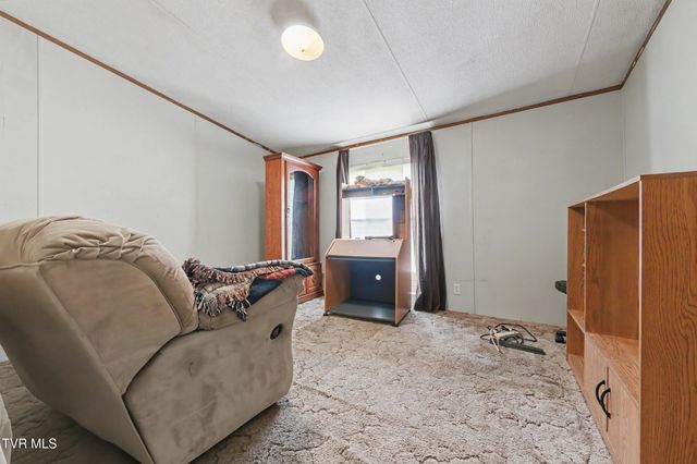 3810 West Allens Bridge Road, Greeneville, TN 37743