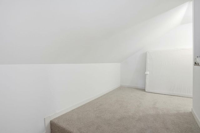 3801 Woodcrest Rd, Sacramento, CA 95821