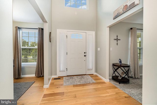 55 PINETREE DR, Duncannon, PA 17020